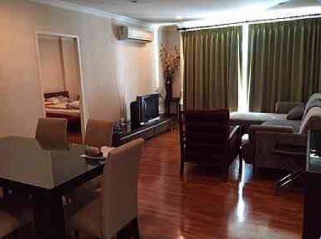 2 bedrooms available now!!! at Baan Siri Sukhumvit 10 รูปที่ 1