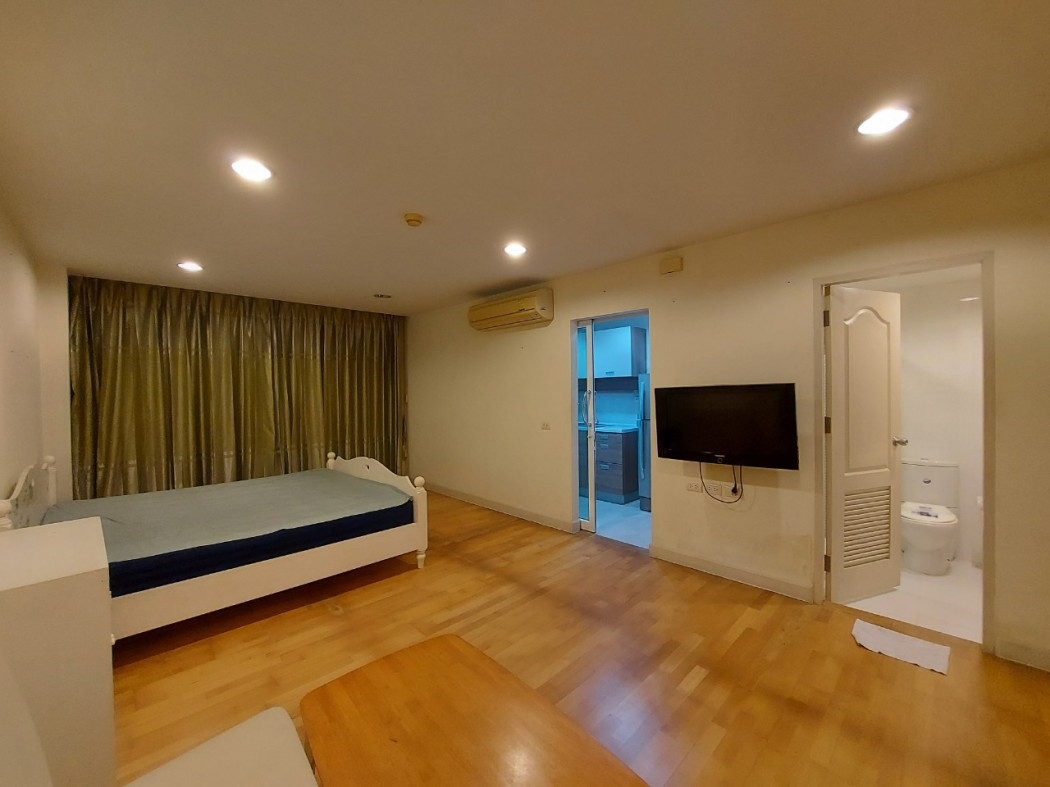 ให้เช่า คอนโด ห้องกว้าง เดอะ ฟายน์ แอท ริเวอร์ คอนโดมิเนียม 35 ตรม. ครัวแยก มีประตูกั้น รูปที่ 6