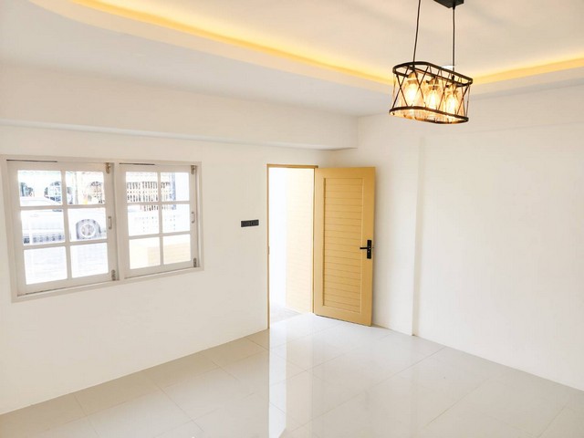 For Sale : Thalang, Nordic Style House, 2 bedrooms 1 Bathrooms รูปที่ 1
