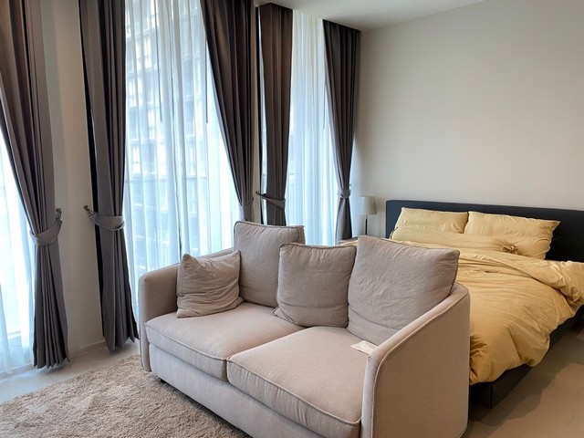 Good location condo!!!! 1bedroom at Noble Ploenchit near BTS Ploenchit รูปที่ 1