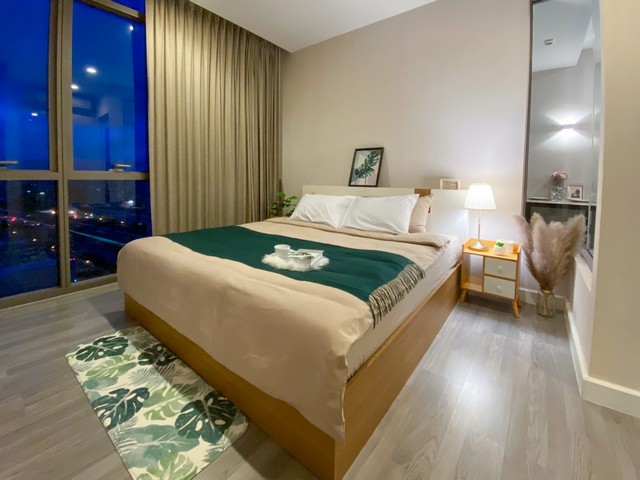 1bed with fully furnished for sale!!!! at The Room, BTS Wongwian Yai รูปที่ 1