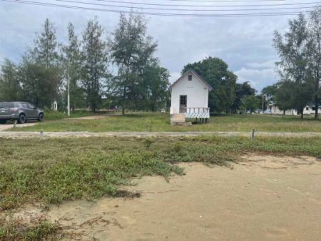 ขาย ที่ดิน โฉนดครุฑแดงกุยบุรี 60 ตร.วา ติดทะเล ไม่มีถนนคั่น หาดทรายสวย รูปที่ 3