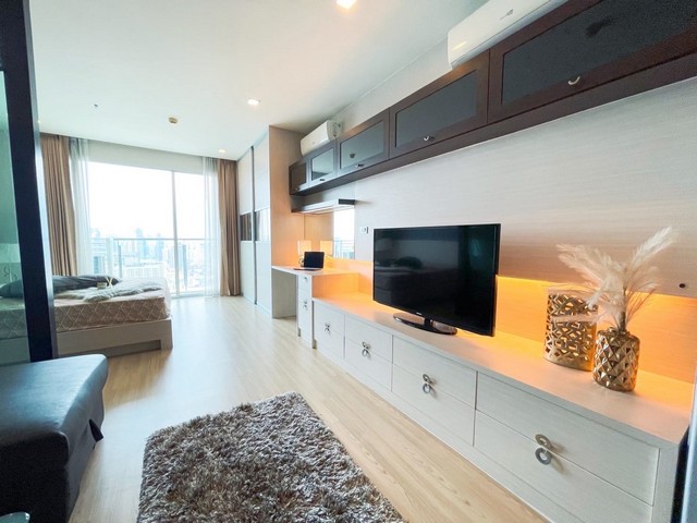 CRB898 Skywalk condominium/Weltz Residence BTS Pra Khanong  รูปที่ 1