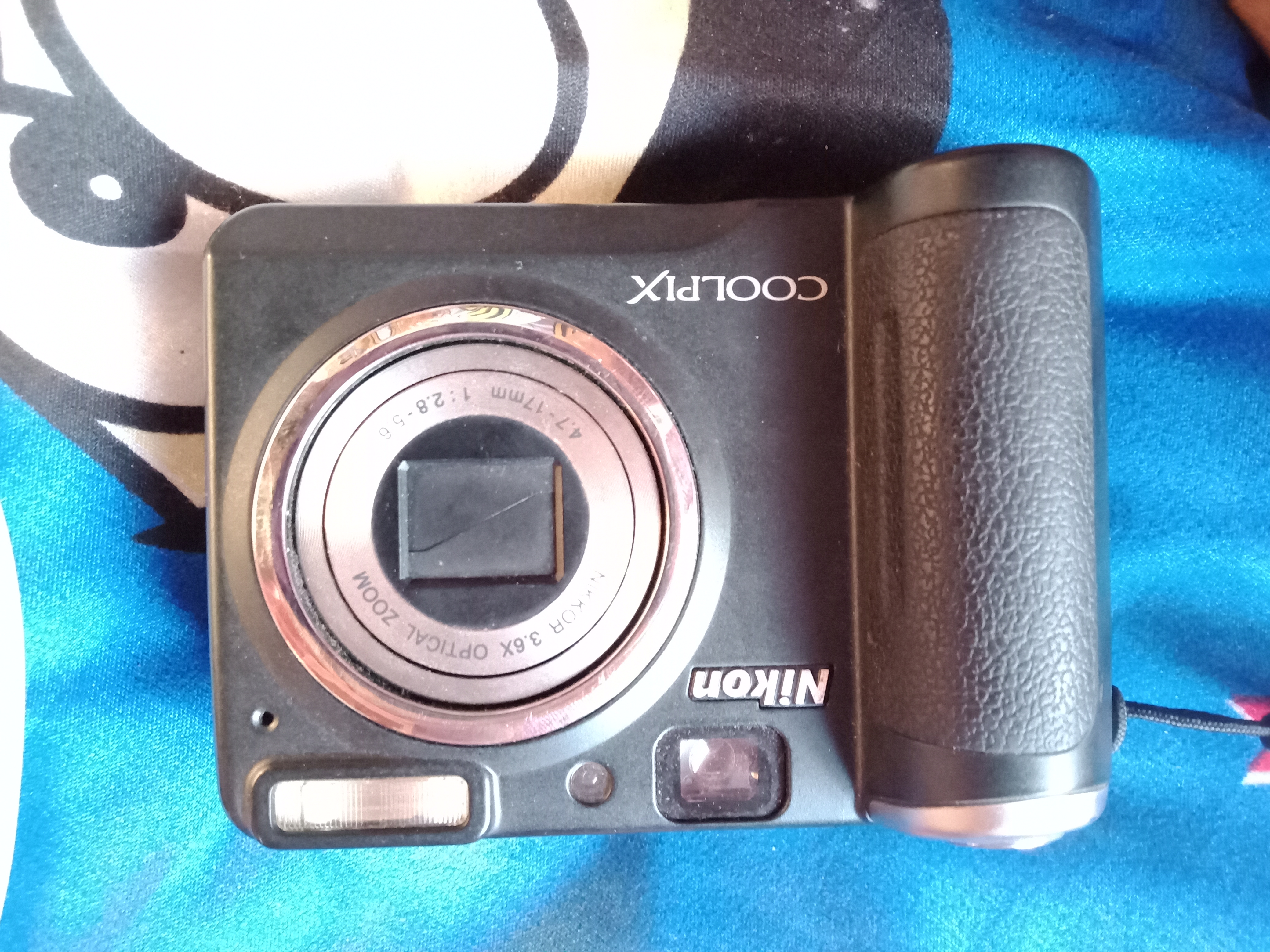 กล้องถ่ายรูป Nikon Coolpix P50 รูปที่ 1