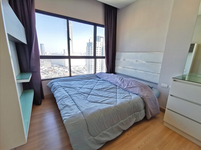 A beautiful unit available December25!!! at Urbabno Absolute Sathorn-Taksin รูปที่ 1
