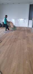 ขัดพื้นไม้อย่างถูกวิธี ต้องบริษัทไพร์ม อินทีเรีย เท่านั้น Primer Flooring 02-5900106