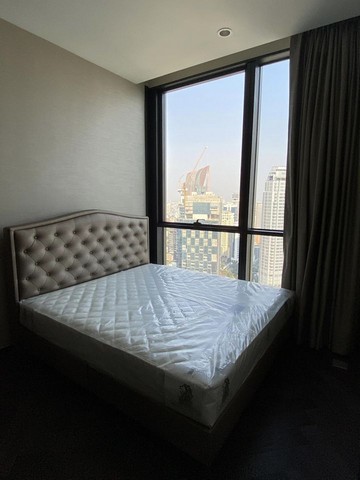 A luxurious unit available!!! at The Esse Sukhumvit36, near BTS Thonglor รูปที่ 1