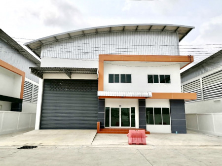 ขาย โกดัง สาย 5 AC Factory Square 468 ตรม. 2 งาน 38.7 ตร.วา ติดถนนพุทธมณฑล สาย 5 ถนนกว้างมาก รถใหญ่เข้าออกสะดวก รูปที่ 1