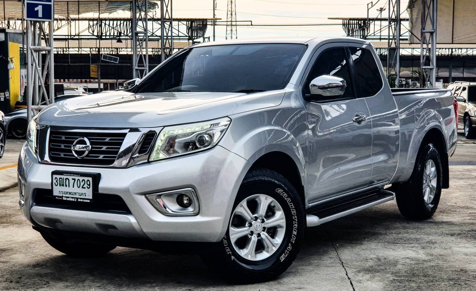 Nissan Navara Calibre Cab 2.5E ดีเซล M/T ปี 2016 รูปที่ 1