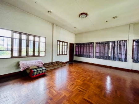 ขาย บ้านเดี่ยว ทรงเรือนไทยเสนานิคม 1 ซอย 26 แยก 1 250 ตรม. 95 ตร.วา ทำเลสุดยอด ใกล้รถไฟฟ้า ตกแต่งทรงไทยโบราณใช้ไม้สักทั้งหลัง รูปที่ 11
