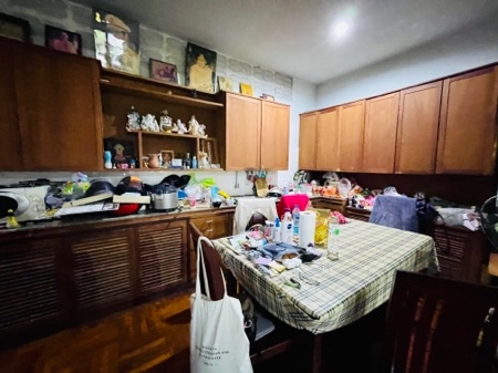 ขาย บ้านเดี่ยว ทรงเรือนไทยเสนานิคม 1 ซอย 26 แยก 1 250 ตรม. 95 ตร.วา ทำเลสุดยอด ใกล้รถไฟฟ้า ตกแต่งทรงไทยโบราณใช้ไม้สักทั้งหลัง รูปที่ 4