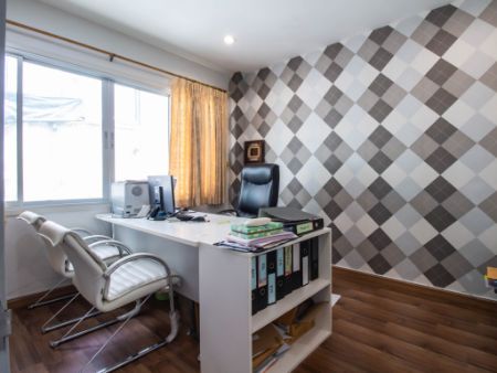ขาย ทาวน์โฮม Autumn Residence เพชรเกษม 114 พื้นที่ 170 ตรม. 20.8 ตร.วา ใกล้ถนนเพชรเกษม ตกแต่สวย พร้อมอยู่ เหมาะทำออฟฟิศ รูปที่ 5