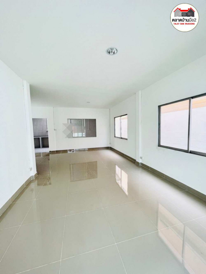 ขาย บ้านเดี่ยว รีโนเวทใหม่ทั้งหลังสวยมาก หมู่บ้านพรธิสาร6 คลอง7 90 ตรม. 50 ตร.วา รูปที่ 5