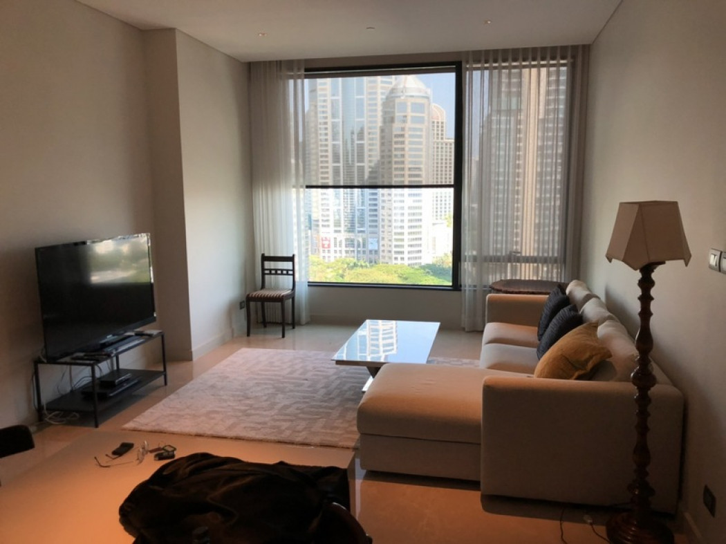 ขาย คอนโด ขายคอนโด Sindhorn Residence (สินธร เรสซิเดนซ์) 77 ตรม. รูปที่ 2