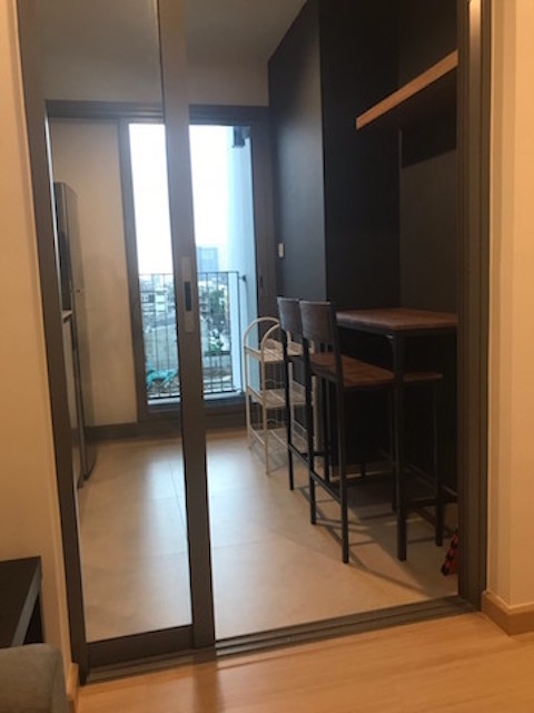 Whizdom Connect livable private 6th floor BTS Punnawithi รูปที่ 1