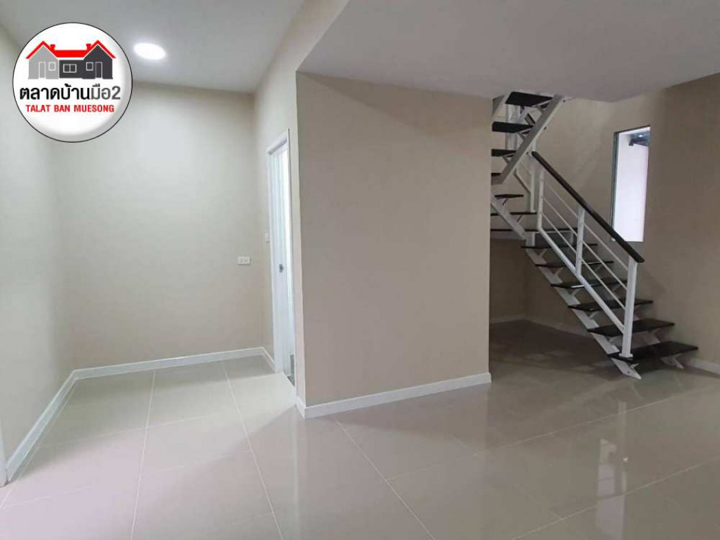 ขาย ทาวน์โฮม รีโนเวทใหม่ทั้งหลังพร้อมอยู่ Baan Pruksa 87-2 Srinakarin-Bangna 90 ตรม. 16 ตร.วา รูปที่ 3
