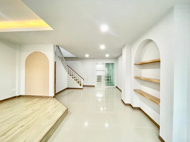 For Sales : Wichit, Town Home @Bann Netrthip, 2 Bedrooms 2 Bathrooms รูปที่ 1
