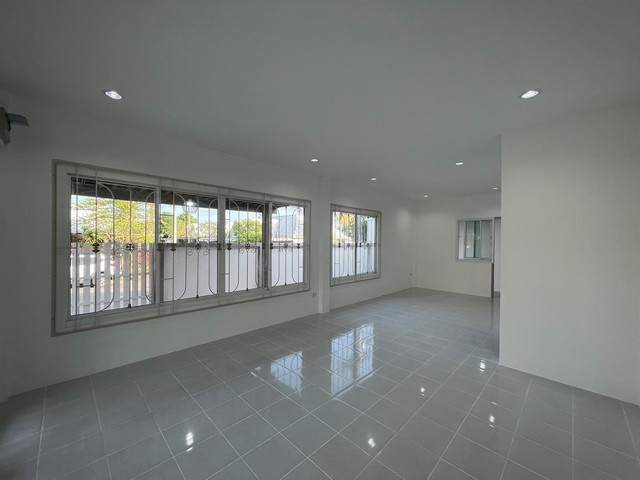 For Sales: Pakhlok, Twin House @Baan Promphun, 2 bedrooms 2 bathrooms รูปที่ 1