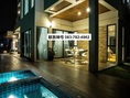 RENT บ้านหรู 3 ชั้น  area Rama 9  พร้อมสระว่ายน้ำส่วนตัว  6 bedrooms 9 toilets เฟอร์นิเจอร์ครบ