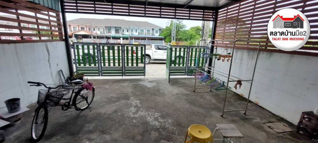 ขาย ทาวน์โฮม ต้องการขายด่วนๆ หมู่บ้านมัณฑิราการ์เด้น กม. 12 120 ตรม. 26.4 ตร.วา รูปที่ 4