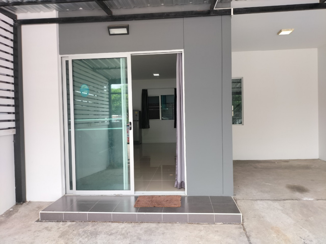 ขาย ทาวน์โฮม ขายพร้อมเฟอร์เจอร์ หมู่บ้านพฤกษา116 มหาวิทยาลัยราชมงคลธัญบุรี คลอง6 90 ตรม. 19 ตร.วา เหมาะกับลงทุนบ้านเช่า รูปที่ 4