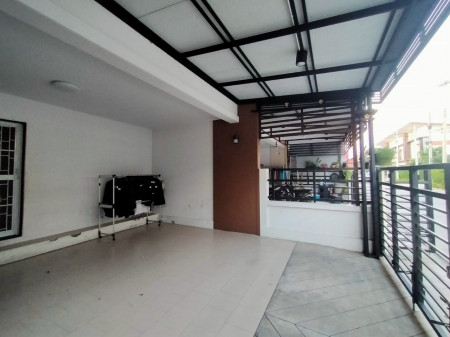 ขาย ทาวน์โฮม บ้านใหม่ บ้านฟ้าปิยรมย์  นีวา เฟส14  ลำลูกกาคลอง6  บึงคำพร้อย  อำเภอลำลูกกา 114 ตรม. 21 ตร.วา พร้อมนิเจอร์ใหม่. รูปที่ 8