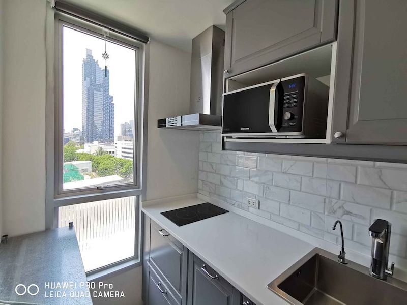 BS541 ขายคอนโด ไลฟ์ แอท สาทร 10 Life @ Sathorn10  Condominium for sale only & ready to move in  รูปที่ 1