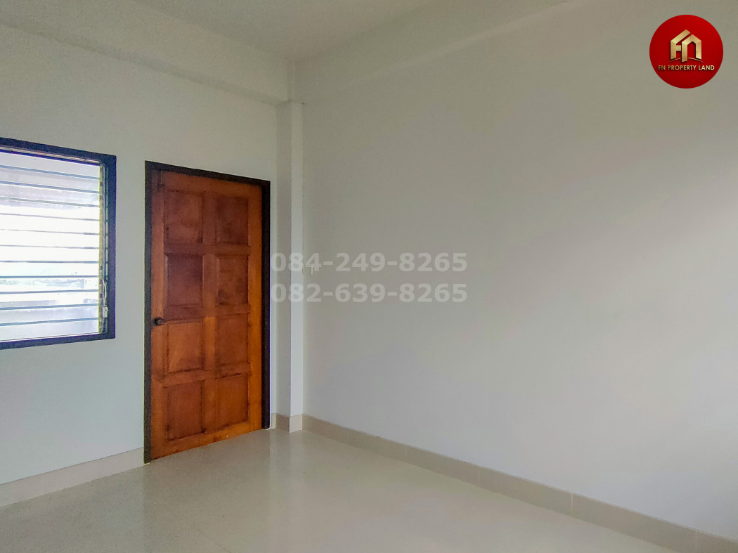 ขายด่วน อาคารพาณิชย์ 3 ชั้นครึ่ง ทำเลธุรกิจ ใจกลางเมืองชุมพร 23.4 ตร.ว. ติด ถ.กรมหลวงชุมพร ตรงข้าม รพ.ชุมพรเขตรอุดมศักดิ์ รูปที่ 8