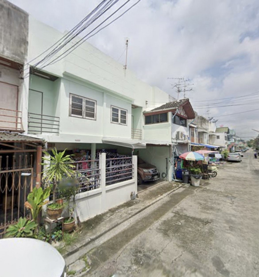 ขาย ทาวน์โฮม 2 ชั้น หมู่บ้านร่มโพธิ์ 1 220 ตรม. 40 ตร.วา 4 ห้องนอน 2 ห้องน้ำ ใกล้ BTS บางนา รูปที่ 4
