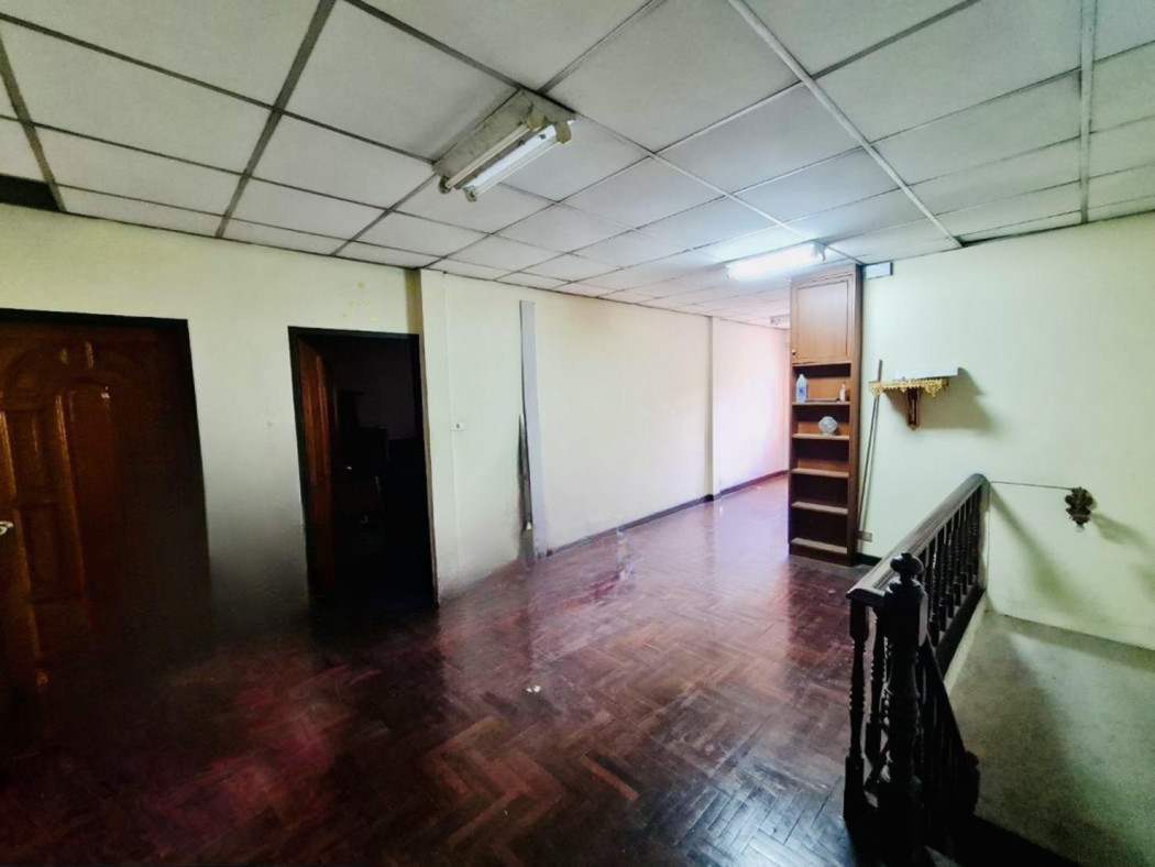 ขาย ทาวน์โฮม 2 ชั้น หมู่บ้านร่มโพธิ์ 1 220 ตรม. 40 ตร.วา 4 ห้องนอน 2 ห้องน้ำ ใกล้ BTS บางนา รูปที่ 6