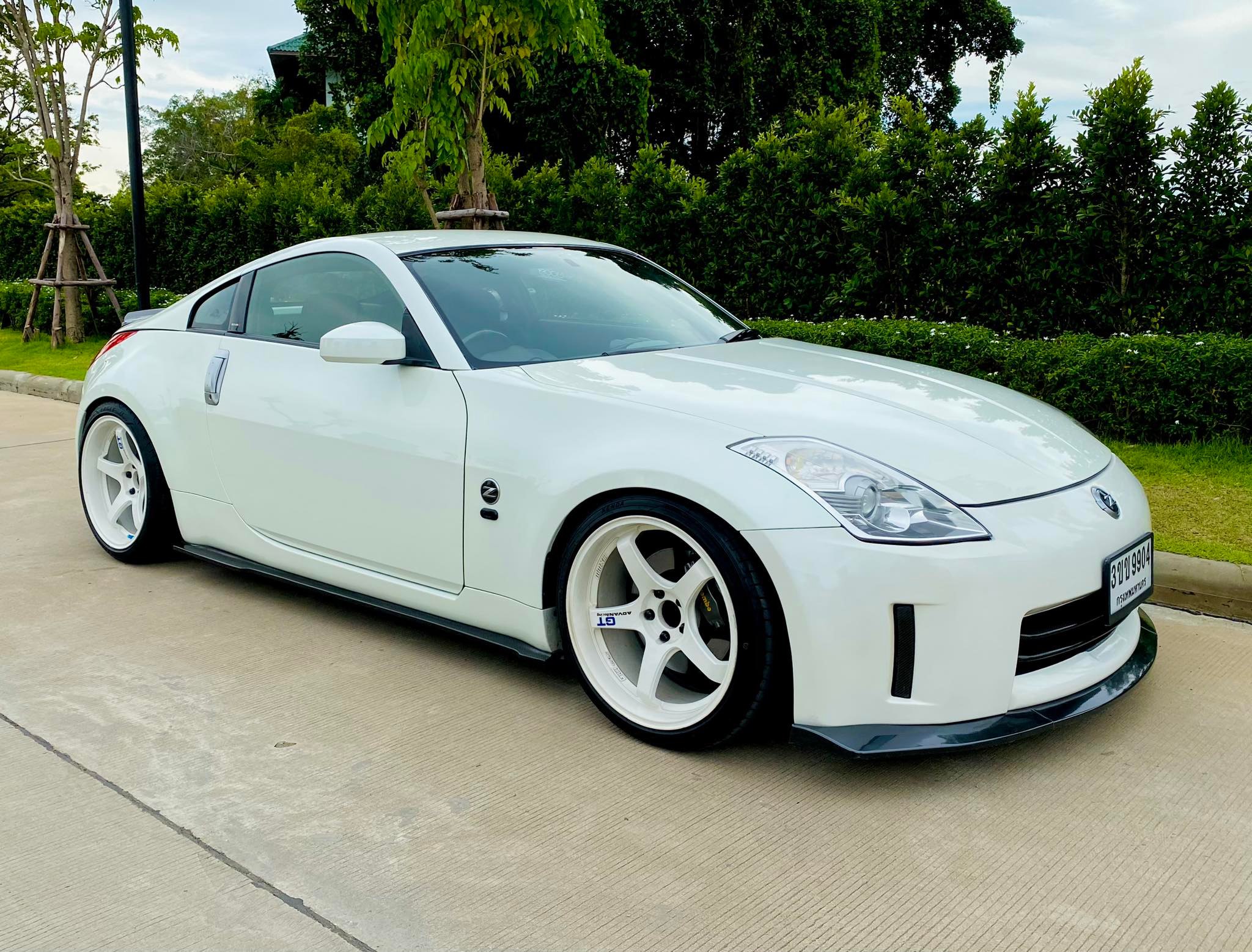 Nissan FairladyZ 350z คลีนๆ เนียนๆเลย โดยรวมหล่อ ทรงดี ครับ เครื่องลิ้นเดี่ยว ออโต้ ตัวจริงหล่อมากครับ รูปที่ 1