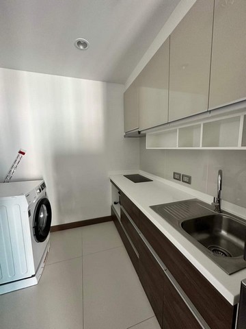 For Rent Supalai Oriental Sukhumvit 39 - 2 Bedrooms 1 Bathroom, near BTS Phrom Phong รูปที่ 1