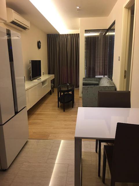 H Sukhumvit 43 spacious safe livable 9th floor BTS Phrom Phong รูปที่ 1