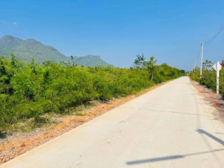 ขาย ที่ดิน โฉนดครุฑแดง วิวเขาล้อมรอบ 360 องศา โครงการใหม่ สามร้อยยอด 90 ตร.วา ติดถนนคอนกรีต ใกล้แหล่งท่องเที่ยว ใกล้ชุมชน รูปที่ 4