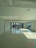 RB020623 Home office 4.5 Storey For rent 400 SQM On Nut 41