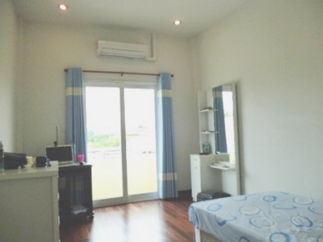ขาย ทาวน์โฮม หมู่บ้านอยู่สบายทาวน์โฮม 120 ตรม. 21.3 ตร.วา อุดรธานี รูปที่ 11