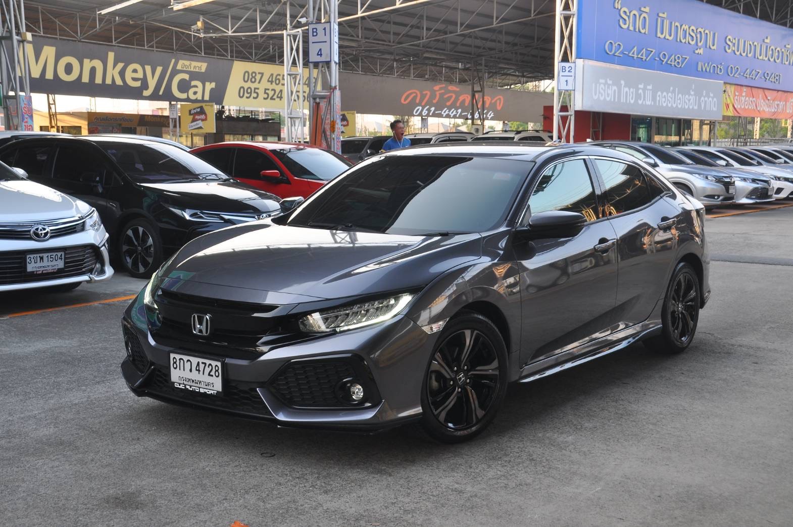 Honda Civic FK 1.5 Turbo Hatchback ปี 2018 จด 19 รูปที่ 1