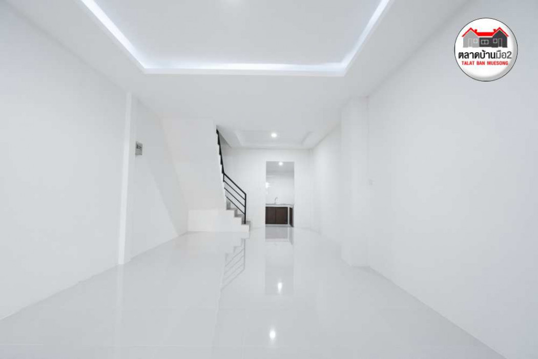 ขาย ทาวน์โฮม รีโนเวทใหม่ทั้งหลังพร้อมอยู่ หมู่บ้านรินทิชา ซอยมังกร-นาคดี 80 ตรม. 17 ตร.วา รูปที่ 9