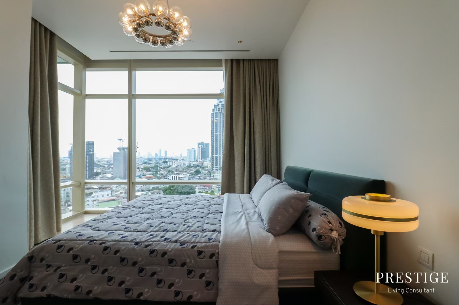 ให้เช่า คอนโด โฟร์ซีซั่นส์ ไพรเวท เรสซิเด้นซ์ (Four Seasons Private Residences) รูปที่ 1