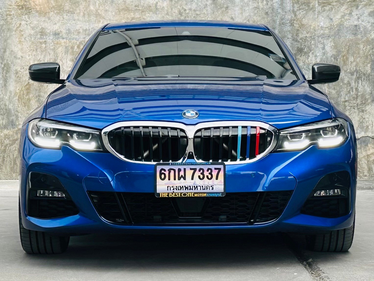 [มือสอง] BMW 330e M Sport Portimao Blue G20 ปี 2021 แท้รถเก๋ง Sedan