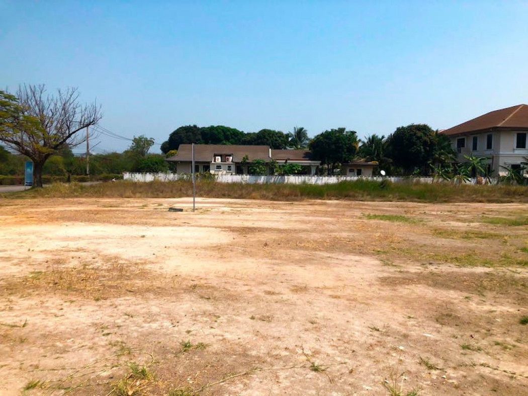 ขาย ที่ดิน ขายที่ดินติดถนนหลักในสนามกอล์ฟ อ.ชะอำ เนื้อที่ 581 ตร.วา รูปที่ 6