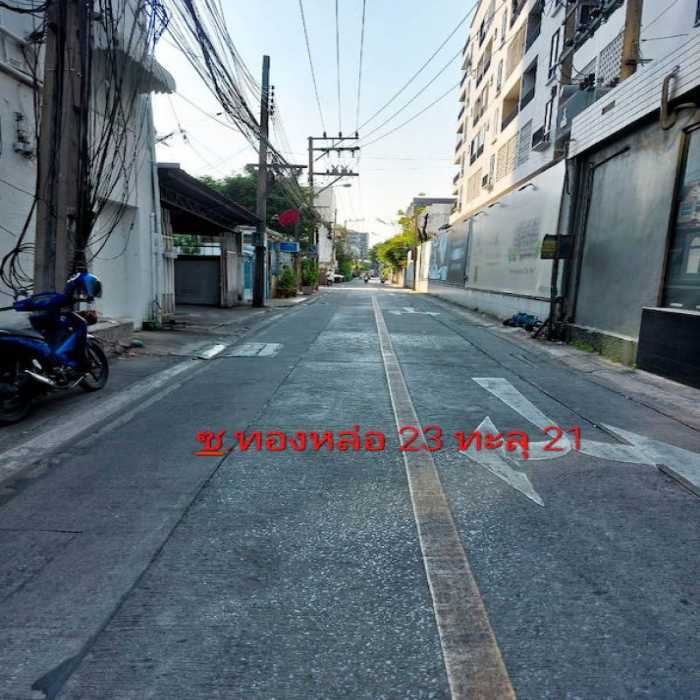 ขาย อาคารพาณิชย์ ขายตึกแถว 2 ห้อง ซ.ทองหล่อ23 เนื้อที่ 336 ตรม. 42 ตร.วา รูปที่ 5
