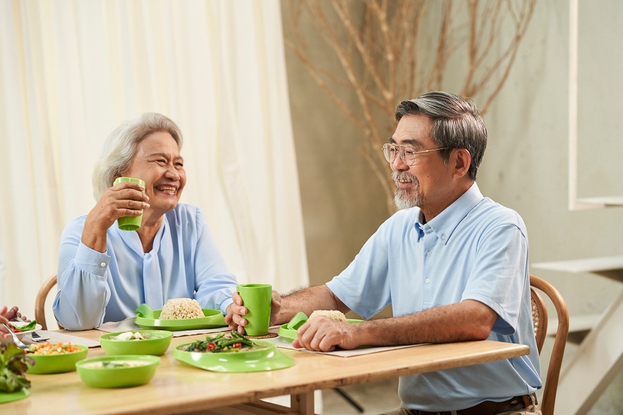 TM แนะนำชุดภาชนะใส่อาหารสำหรับผู้สูงอายุ เหมาะสำหรับผู้ที่มีปัญหากล้ามเนื้ออ่อนแรง รูปที่ 1