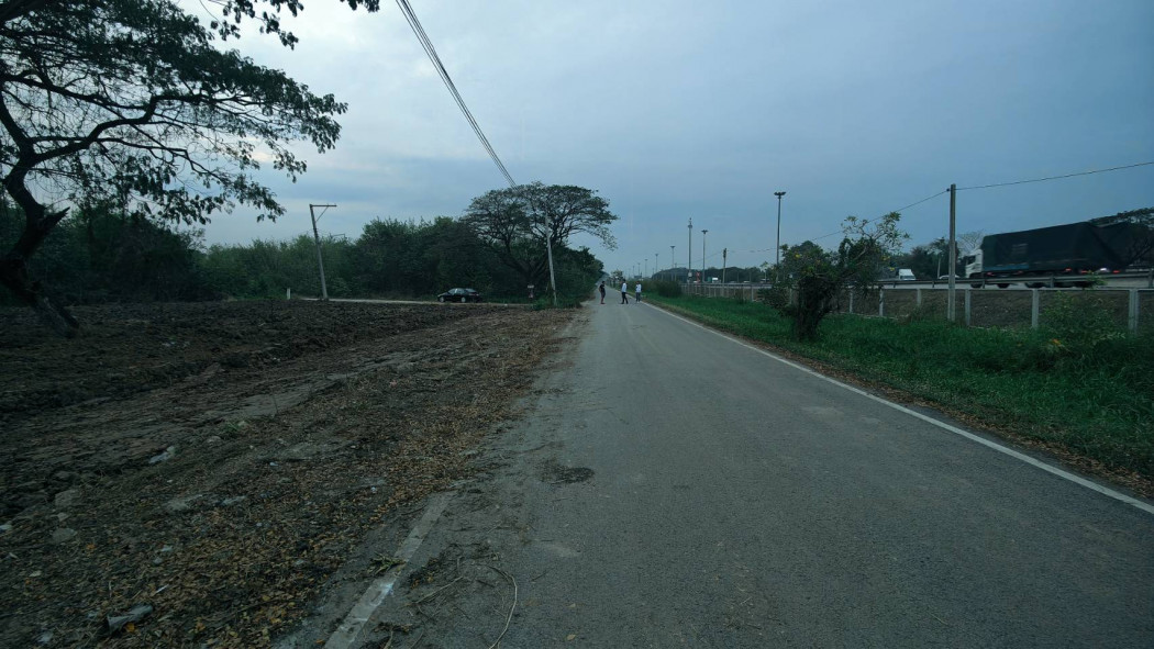 ขาย ที่ดิน คลอง4 ถมแล้ว  เนื้อที่ 2 งาน 68 ตร.วา ติดถนนมอเตอร์เวย์ รูปที่ 6