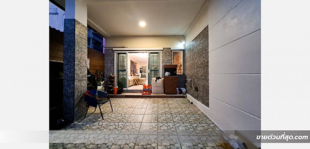 ขาย ทาวน์โฮม ขายทาวน์โฮม 3 ชั้น ซ.ลาดพร้าว 110 แยก 1  297.6 ตรม. 24.8 ตร.วา รูปที่ 2