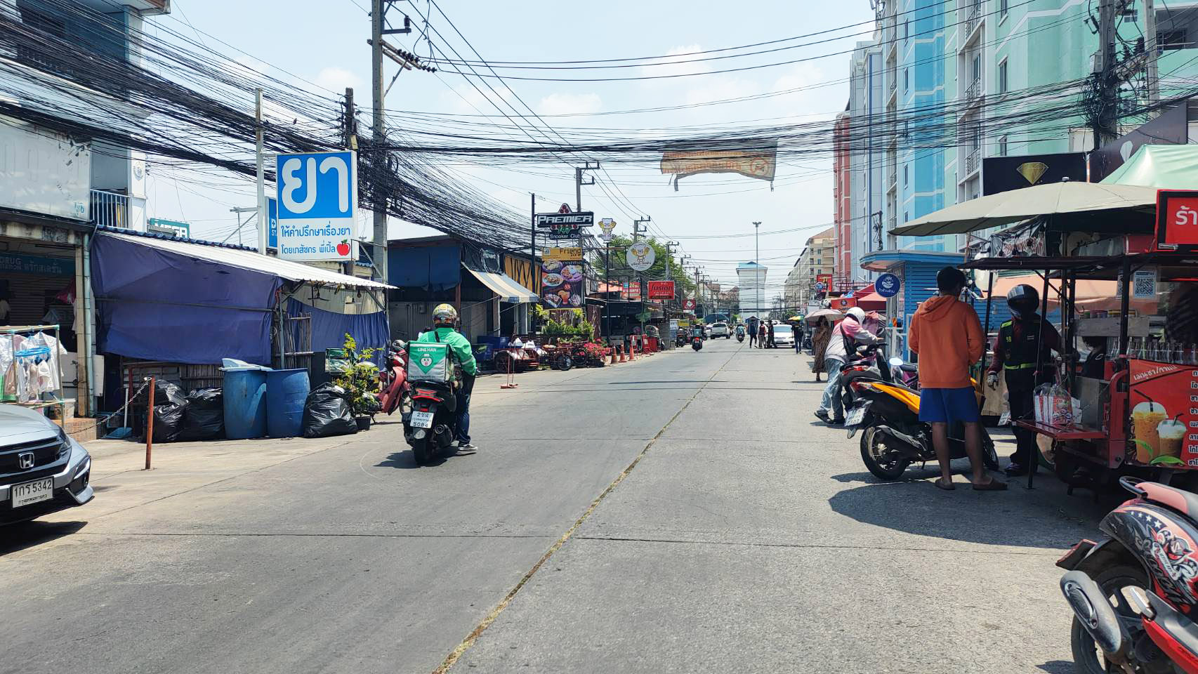 ขายตึกแถว 4 ชั้น + ห้องพัก หน้า ม.กรุงเทพ(รังสิต) คลองหลวง ปทุมธานี รูปที่ 1