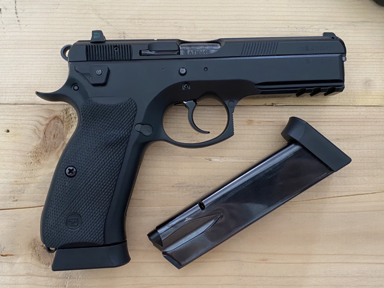 CZ 75 p-01 รูปที่ 5