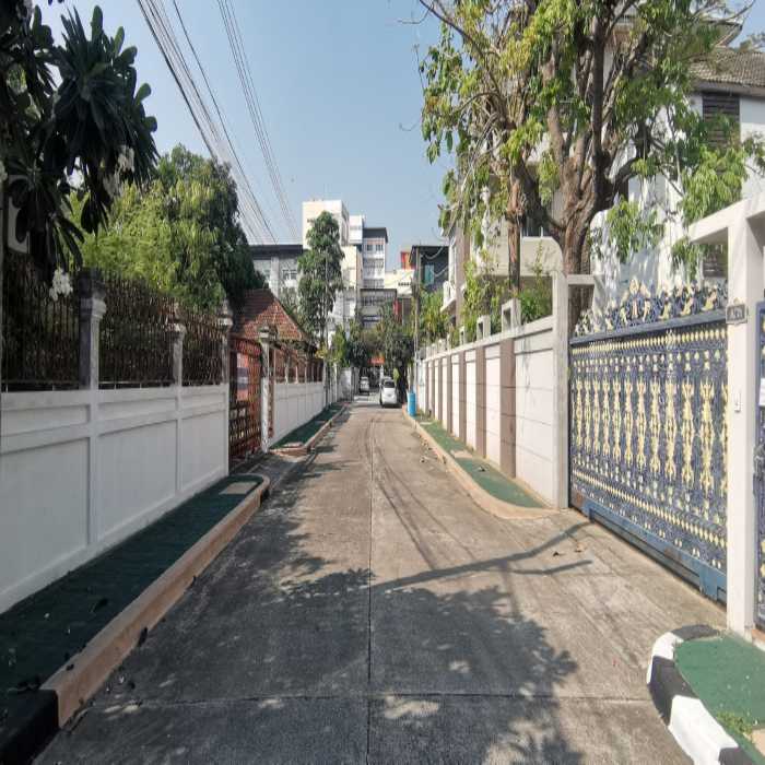 ขายที่ดินพร้อมบ้าน รอยัลปาล์ม วิลล่า ศรีนครินทร์ สมุทรปราการ รูปที่ 5
