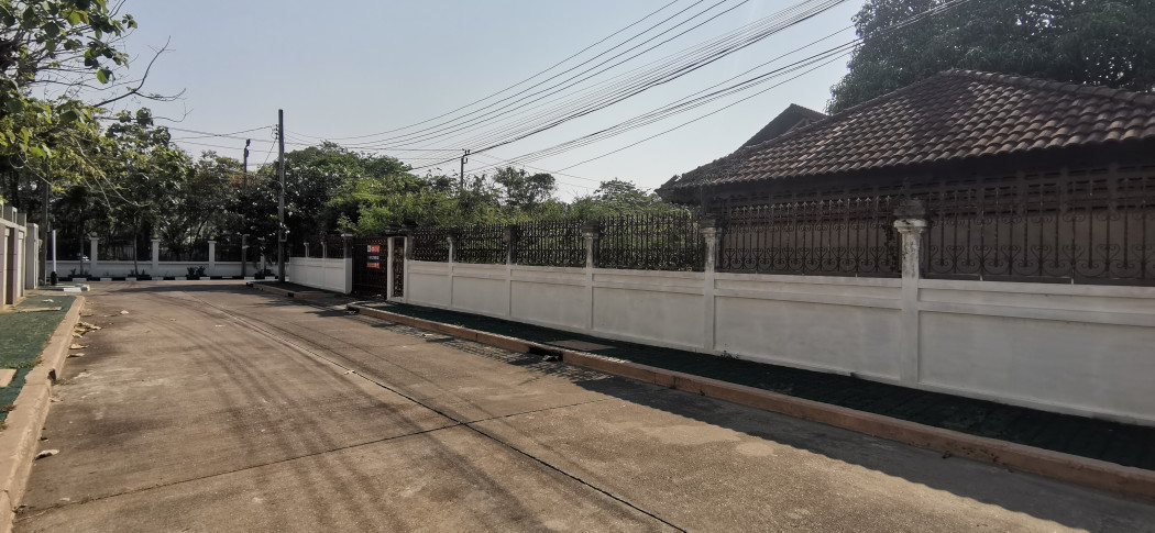 ขายที่ดินพร้อมบ้าน รอยัลปาล์ม วิลล่า ศรีนครินทร์ สมุทรปราการ รูปที่ 6