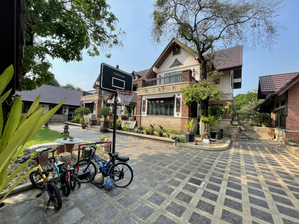 ขาย บ้านเดี่ยว บ้านวินด์มิลล์ พาร์ค 1300 ตรม. 382 ตร.วา ริมเลค สวนสวย สระจากุชชี่ ตกแต่ง Super Luxury รูปที่ 3
